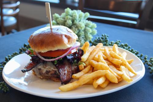 Blue-Stem-Burger